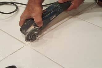 regrouting-grout-removal-beverly-glen